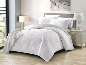 Comforter or Blanket type